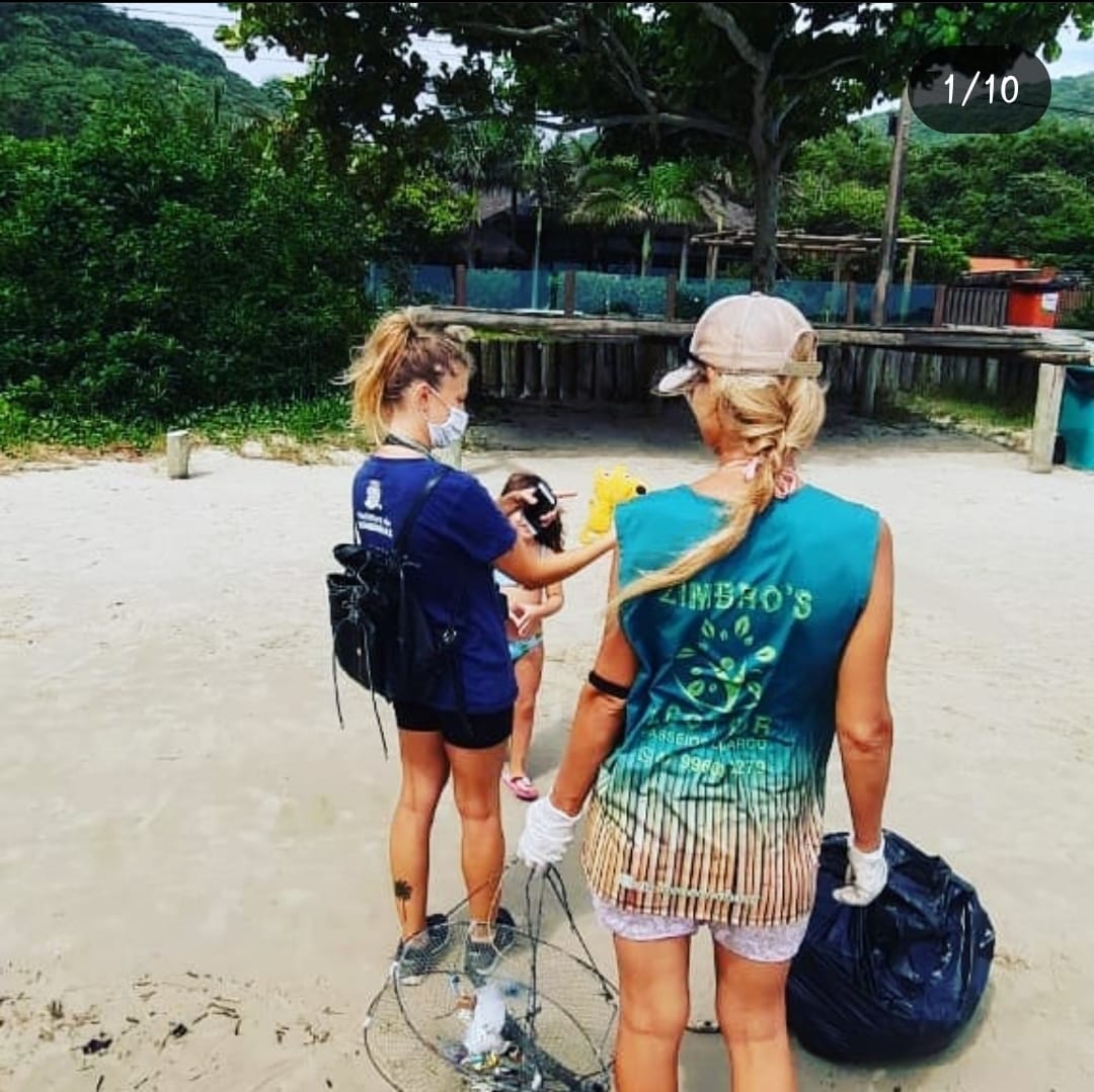 Ação de Limpeza da praia Bandeira Azul da Praia da Conceição