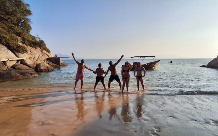 Entardecer na Praia do cação é com a Zimbros Ecotour