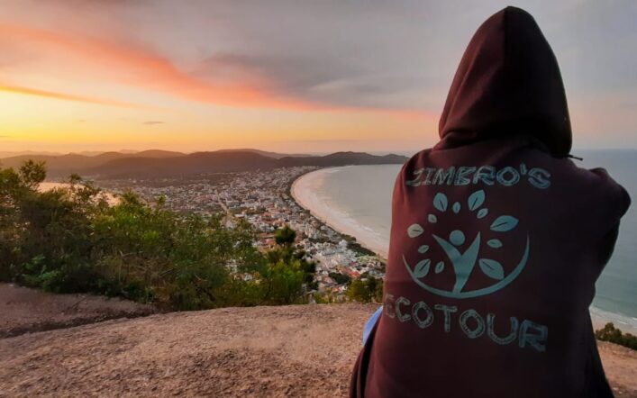 Parque Natural Municipal do Morro do Macaco é um dos atrativos naturais mais visitados da região