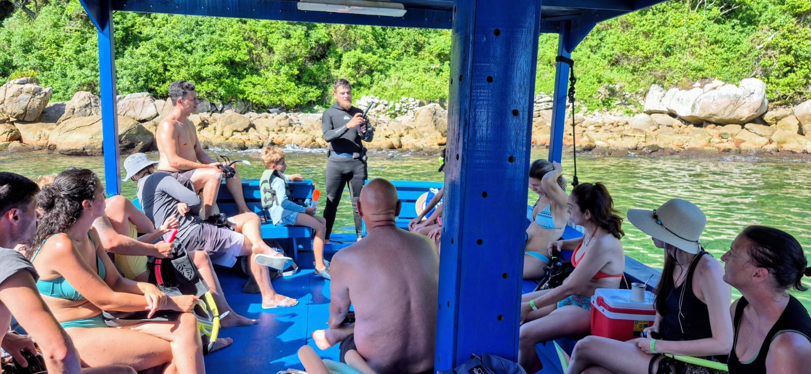 Conheça o Diego: Nosso Guia e Mergulhador Certificado Que Transforma Aventuras em Experiências Incríveis e Seguras