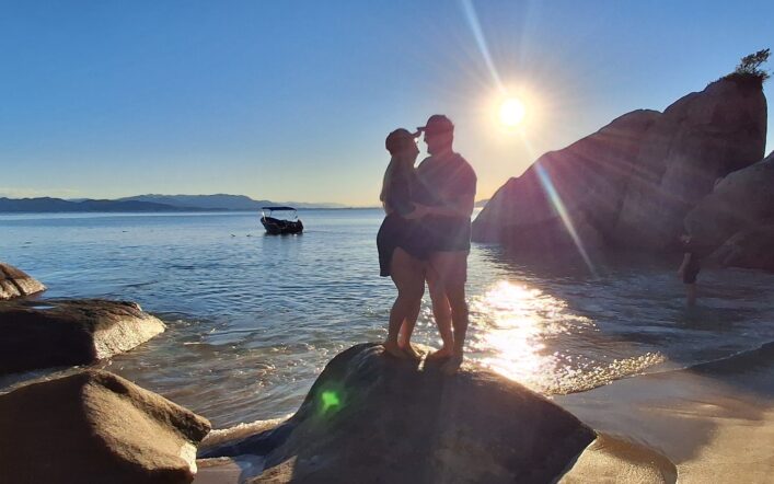 Final de Tarde em Bombinhas o que fazer? Que tal um passeio com a Zimbros Ecotour para a Praia do Cação