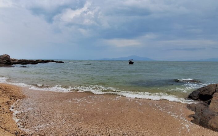 Praia da Santa: Lenda, Natureza e Cultura na Costeira de Zimbros