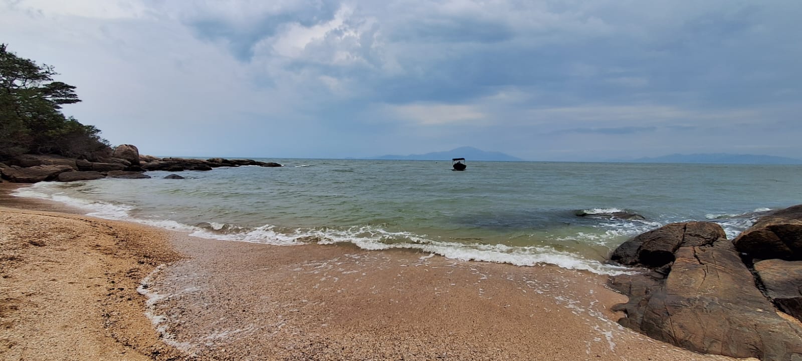 Praia da Santa: Lenda, Natureza e Cultura na Costeira de Zimbros