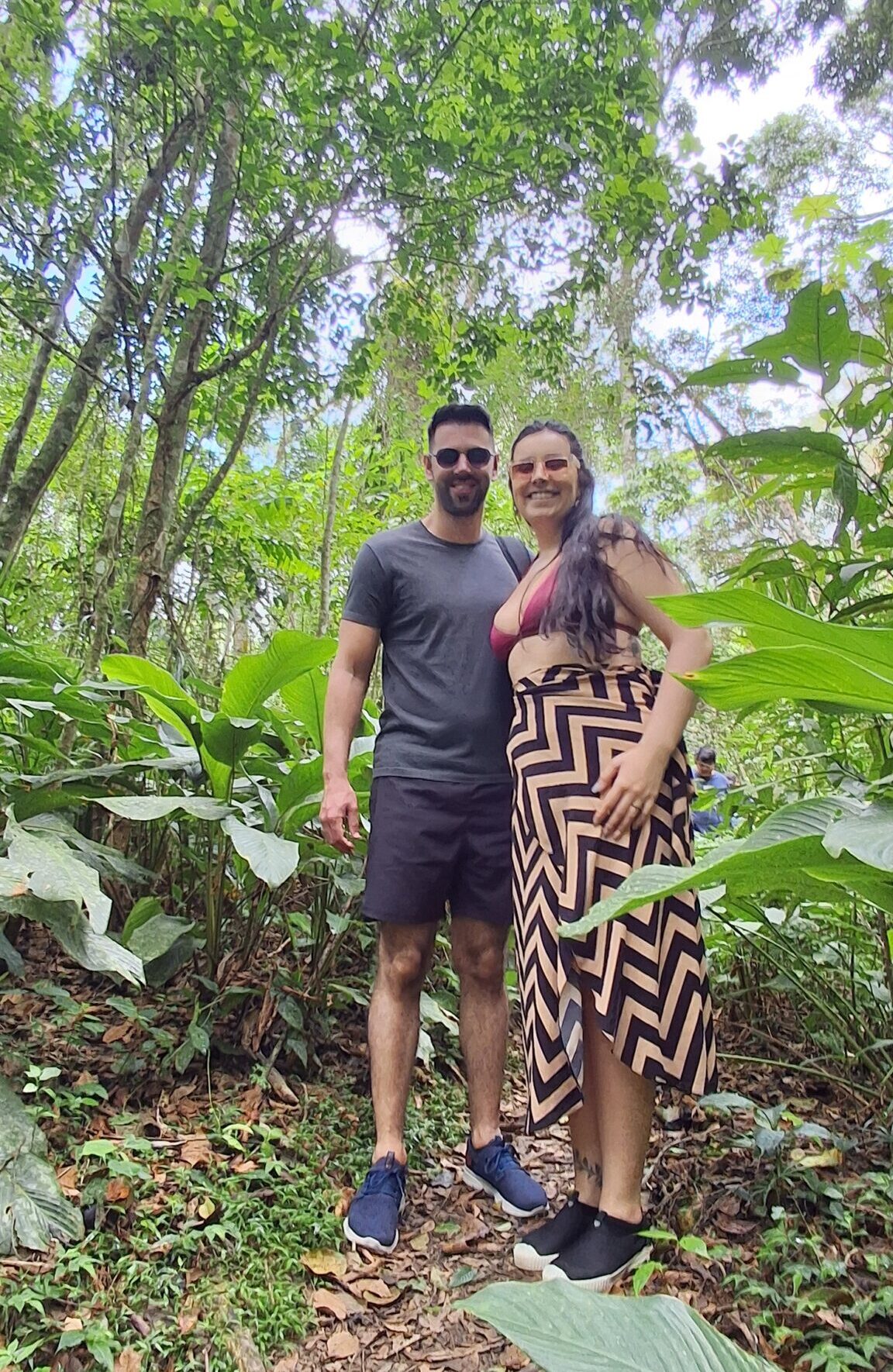 Parque Costeira de Zimbros: História, Cultura Caiçara e a Experiência das 10 Praias Desertas com a Zimbros Ecotour